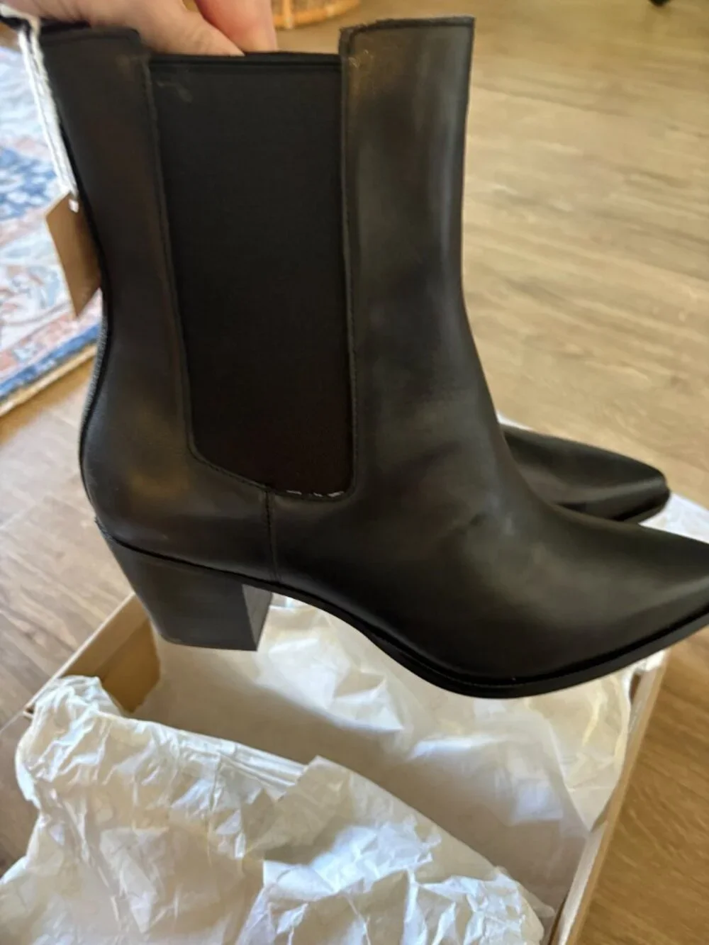 Dolce Vita Shadie H2O Black Leather Boots – NWT Size 9.5
